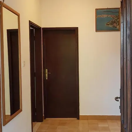 Uvala Vrbovica 12057b Korčula