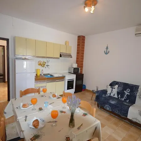 Apartment Uvala Vrbovica 12057b *